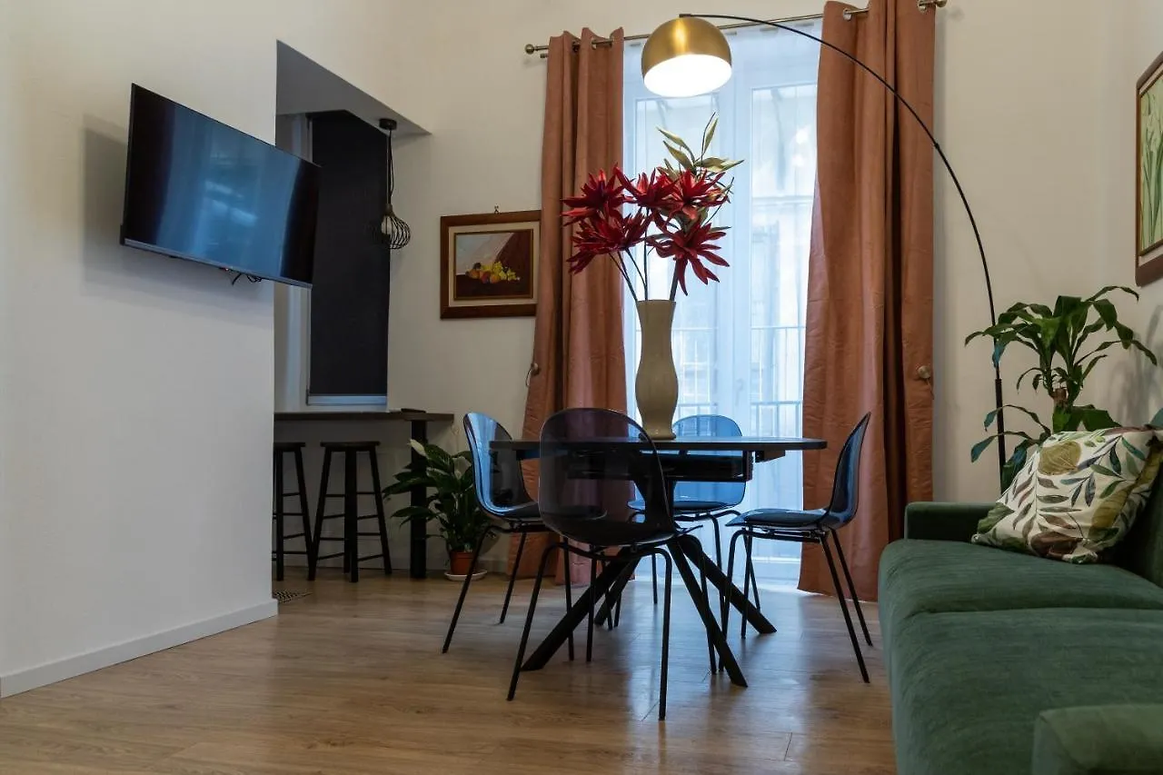 La Premiere Suite - Teatro Massimo Palermo 0*,  Italia